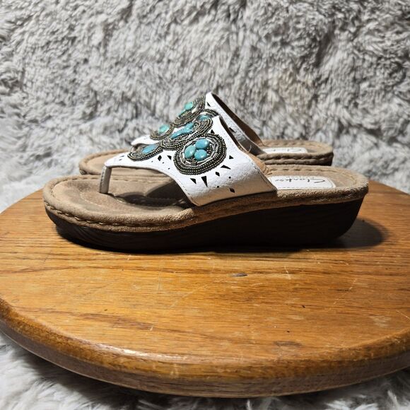 Clarks Artisan Sandals Womens Size 6M Lea White Suede Leather Latin Circle Flats - Picture 3 of 8